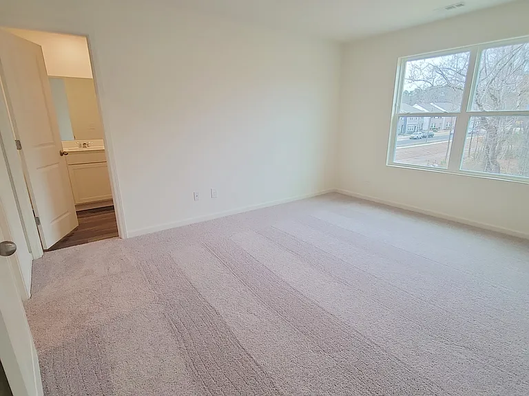 1122 Tofino Dr — Photo 10