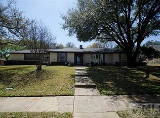 518 Bardfield Ave, Garland, TX 75041