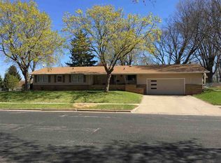 6528 Hubbard Ave, Middleton, WI 53562