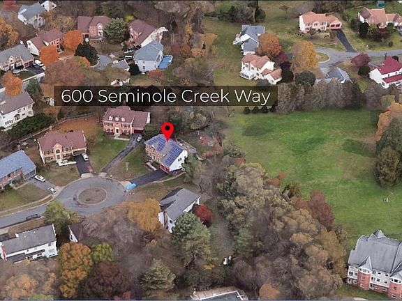 3rd image of 600 Seminole Creek Way