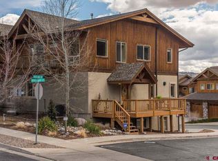 105 River Oaks Ct, Durango, CO 81303