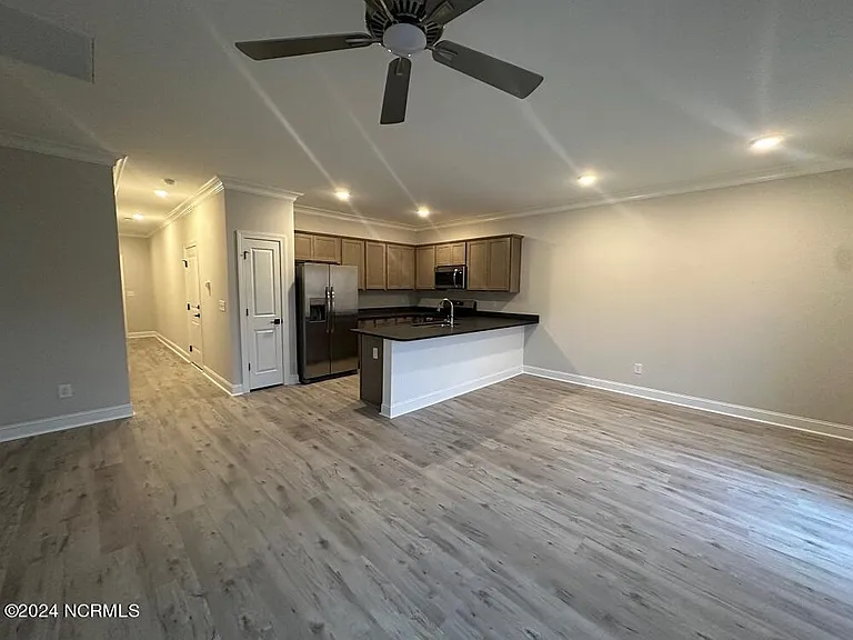 2100 N Kali Ln #B — Photo 7