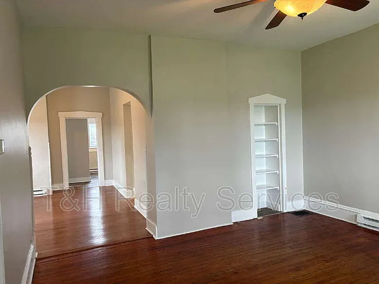 1258 E Naomi St — Photo 5