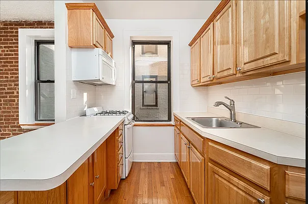 Rented by Modern Spaces | media 1