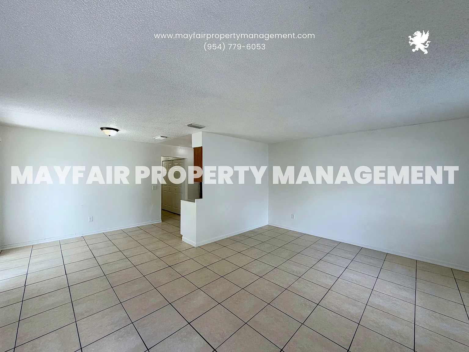 4800 Serafica Drive - 4808 — Photo 2