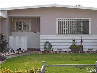 1st image of 1637 San Carlos St