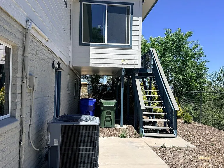 2245 Sandia Dr — Photo 26