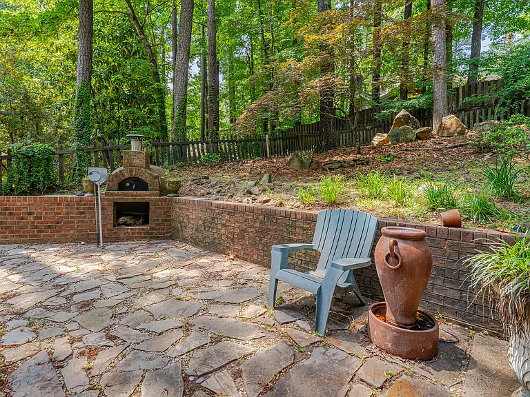 207 Old Forest Creek Dr — Photo 31
