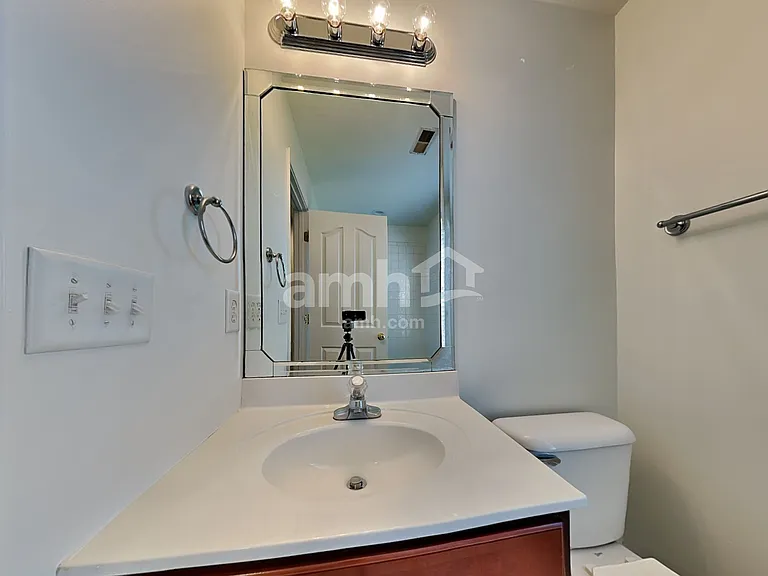 7800 Wisdom Ln — Photo 13