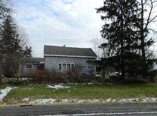 6589 Wolcottsville Rd, Akron, NY 14001