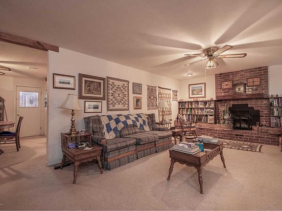 2nd image of 10920 Chapman Dr
