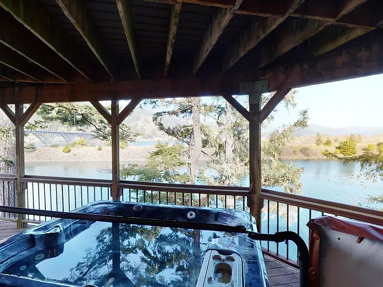 94451 Jerrys Flat Rd — Photo 41