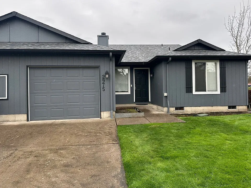 2975 Matt Dr