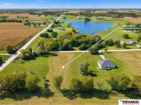 866 9th St, Adams, NE 68301