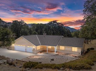 17741 Buckpasser Pl, Tehachapi, CA 93561