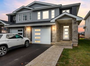 229 Superior Dr, Loyalist, ON K7N0E4