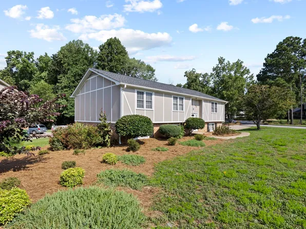 100 Brandybrook Ln, Mauldin, SC 29662