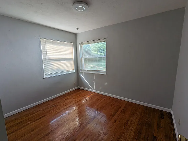 9505 Eudora Ct — Photo 8