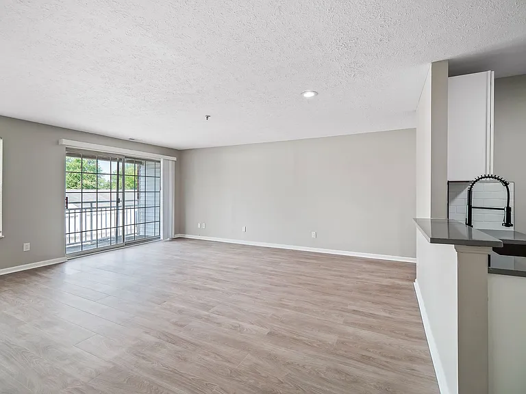 Cherry Tree Village Apartments — Photo 27