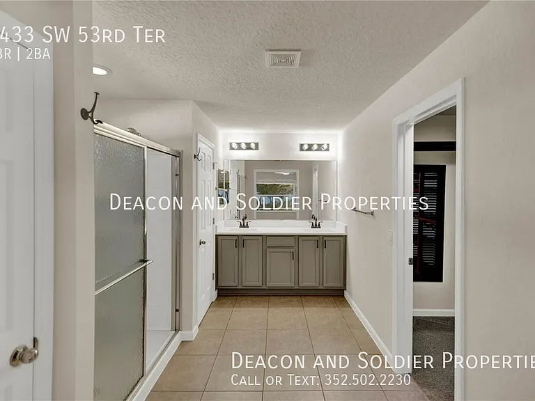 4433 SW 53rd Ter — Photo 13