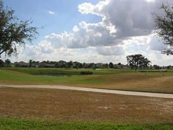 2322 Callaway Dr, The Villages, FL 32162