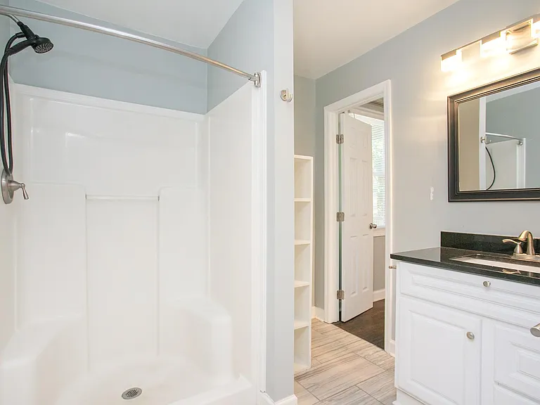1005 Malquin Dr — Photo 13