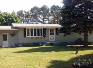 122 Mangum Rd, Marquette, MI 49855