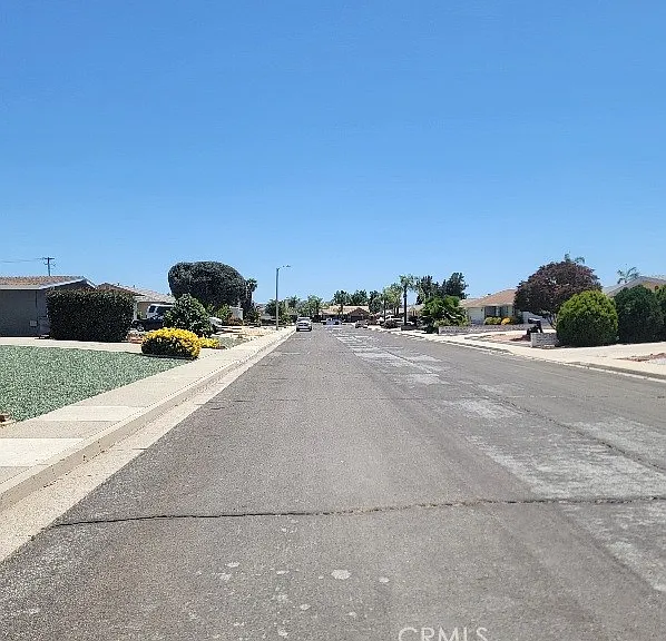 28894 Portsmouth Dr — Photo 54