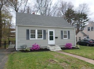 98 Middle Tpke W, Manchester, CT 06040