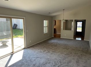 5266 Leatherwood Dr, West Chester, OH 45069