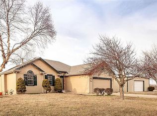 1859 E 226th Rd, Lecompton, KS 66050