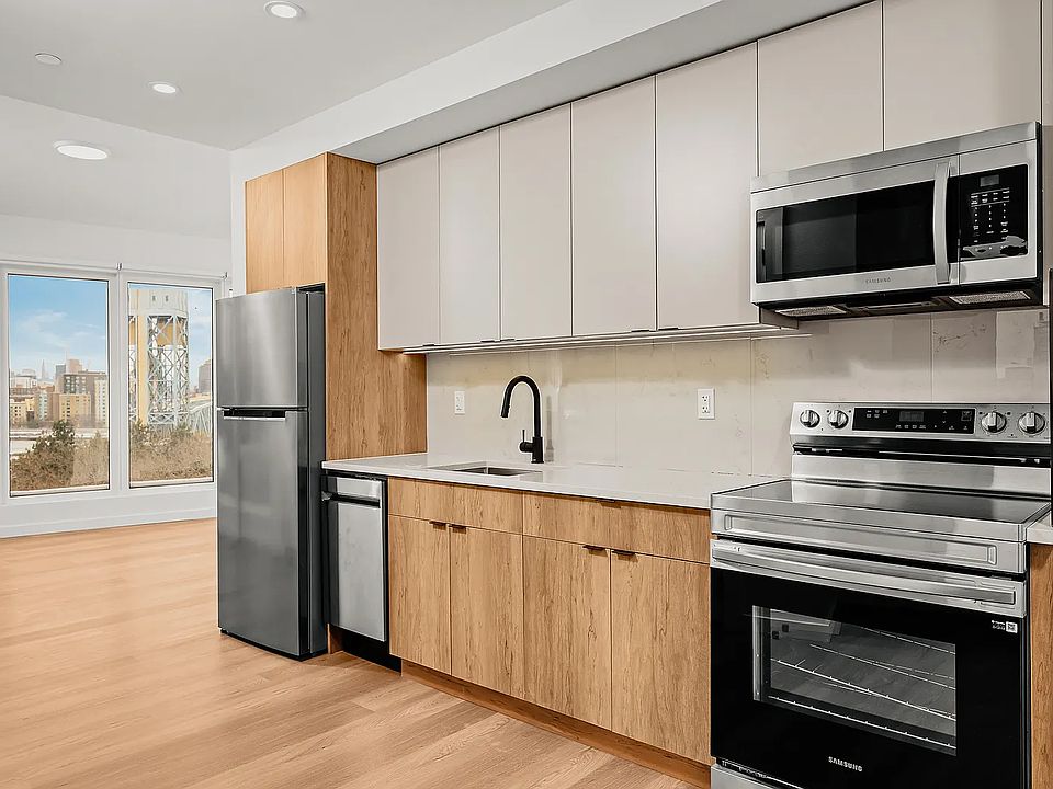 1st image of 261 Grand Concourse #7818