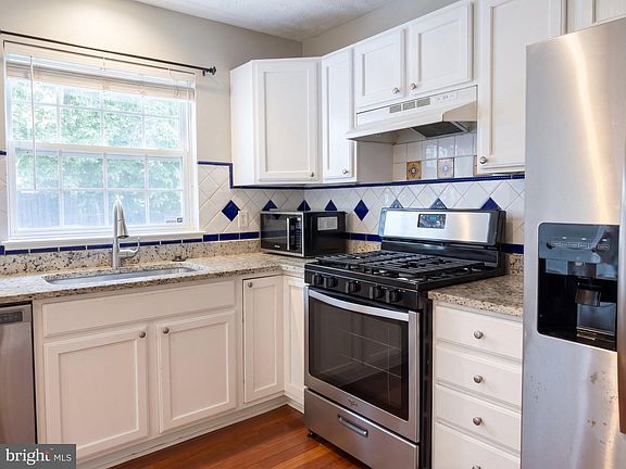 4th image of 2435 High Brandy Way