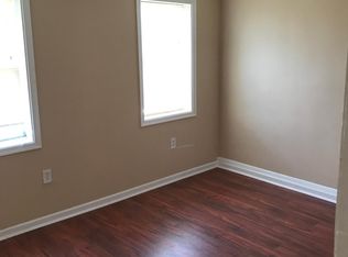 2877 Bookert Dr, Baltimore, MD 21225