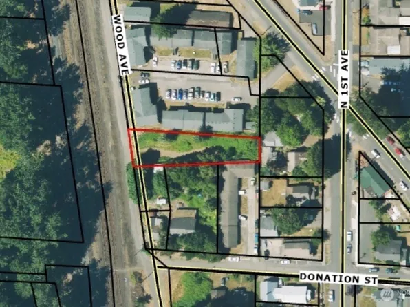 1106 Wood Avenue, Kelso, WA 98626