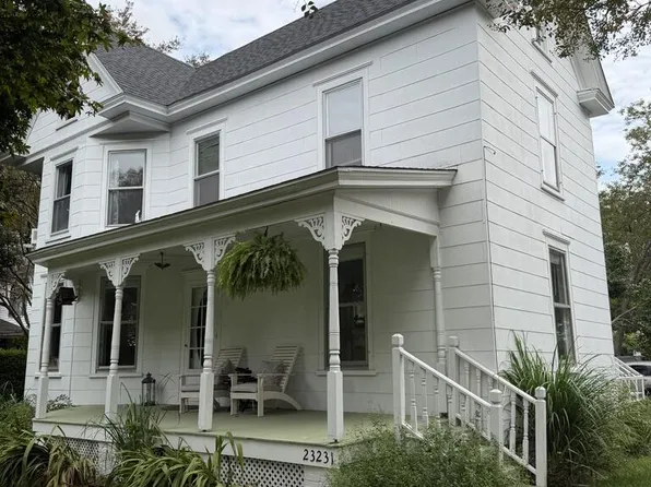 23231 Courthouse Ave, Accomac, VA 23301