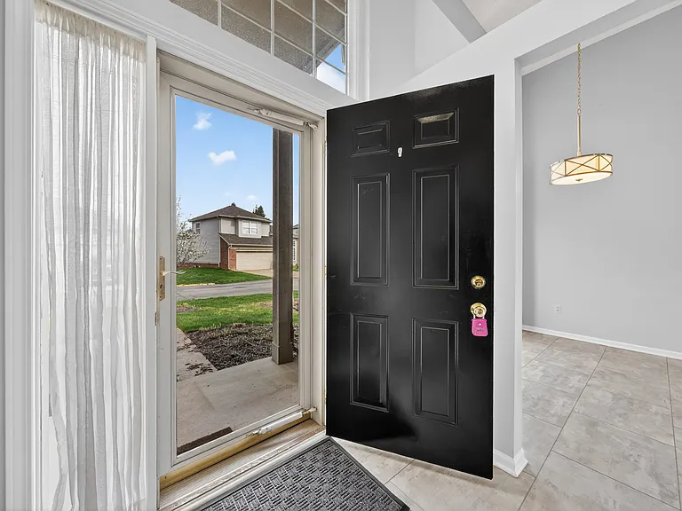 3141 Bridlewood Dr — Photo 4
