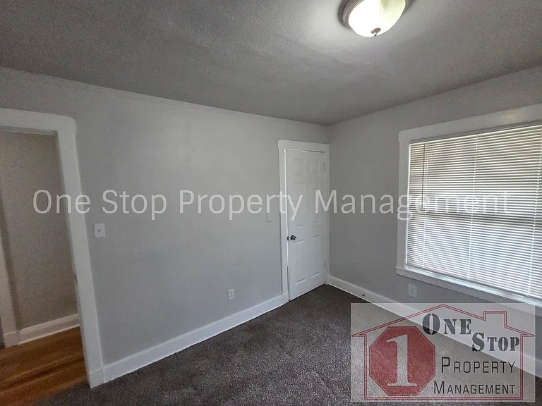 7111 Brooklyn Ave — Photo 16