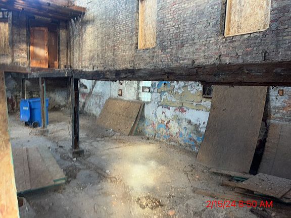 4th image of 7225 S Woodlawn Ave