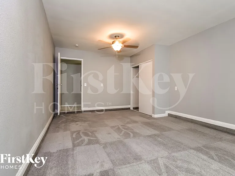 1613 Amboy Dr — Photo 11