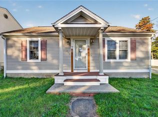 308 Mauran Ave, East Providence, RI 02914