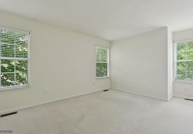 48 Landau Rd — Photo 11