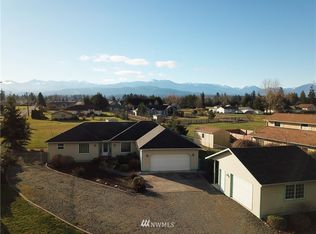 21 Timothy Ln, Sequim, WA 98382