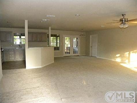 5th image of 121 Dartmouth Dr