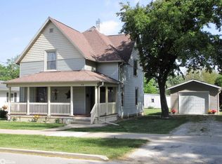 416 Hickory St, Iowa Falls, IA 50126