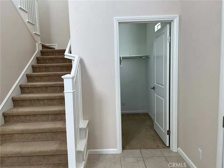 75 Darby — Photo 2