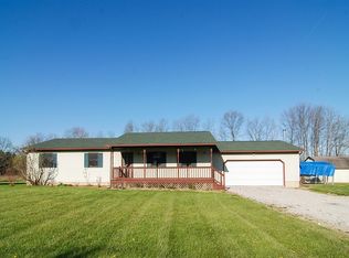 21762 Foster Rd, Wellington, OH 44090
