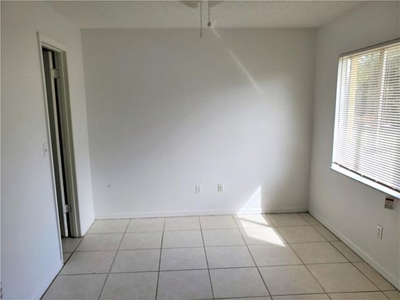 5th image of 12321 Antonio Cir