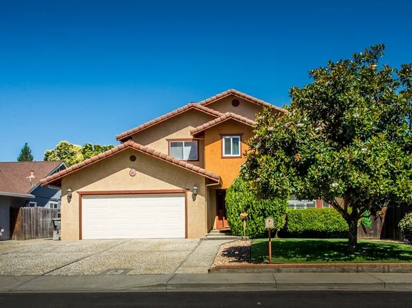 501 Abbey St, Winters, CA 95694