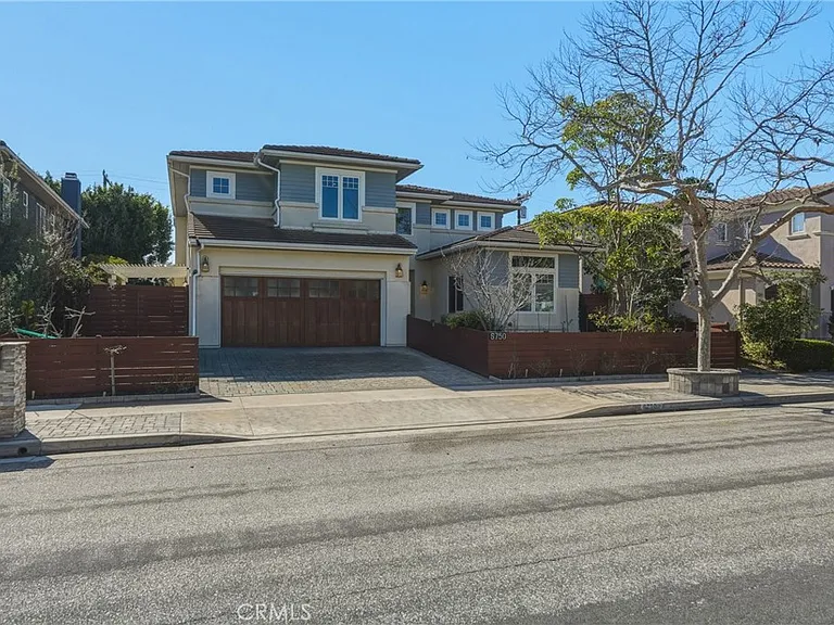 6750 Andover Ln — Photo 2
